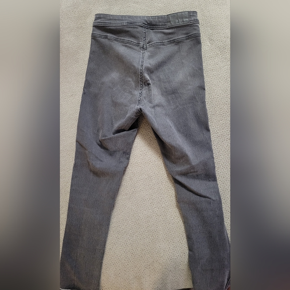 Distressed Gray Jeans - Picture 5 of 8